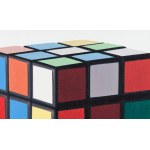 Sławomir Toman (né en 1966 à Cracovie), Cube de la série Objets, 2008