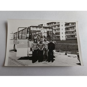 ZDJĘCIE WEIMAR HOTEL 1976 R, AUTOBUS, WYCIECZKA