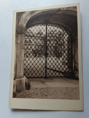 WARSAW ROYAL CASTLE GATE ON CANON