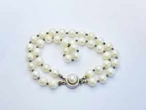 Double silver bracelet with Akoya saltwater pearls