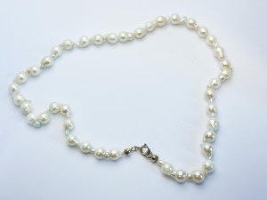 Silver Akoya saltwater pearl necklace