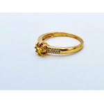 Złoty pierścionek 9K/375 z Diamentami 0.06 Ct oraz Oliwinem