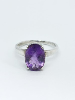 Amethyst Ring, 925 Silver Gemporia