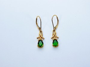 Gold 9K/375 Earrings with Diopsides