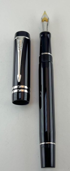 Pen - Special Duofold production in collaboration with the prestigious Bentley...