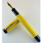 Pen - TheParker Duofold Centennial Yellow Mandarine Limited Edition is dedicated...