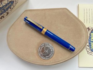 Pen - As part of the Jubilaeum series of writing instruments, this 20-facets Paragon is dedicated...