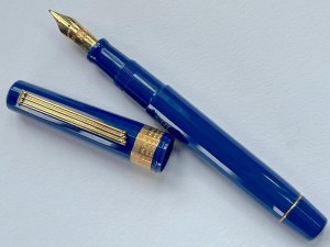 Pen - As part of the Jubilaeum series of writing instruments, this 20-facets Paragon is dedicated...