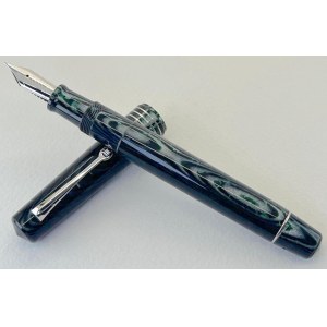 Pen - Among the wide selection of celluloids offered by Omas in the 1990s' arco colors...