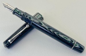 Pen - Among the wide selection of celluloids offered by Omas in the 1990s' arco colors...