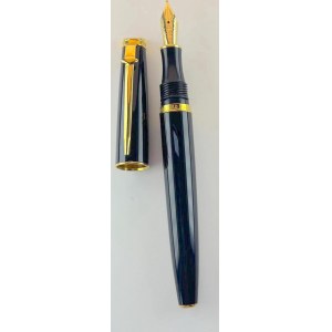 Pen - Caran d’Ache Geneva in black lacquer in unused condition...