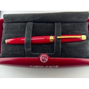 Pen - The classic and traditional beauty of this Geneva model is enhanced by the intense red lacquer...
