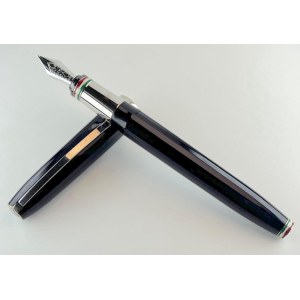 Pen - Introduced in 2011 to celebrate the 150th anniversary of Italia’s Unity...