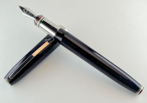 Pen - Introduced in 2011 to celebrate the 150th anniversary of Italia’s Unity...