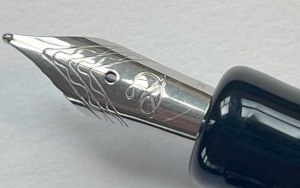 Pen - Designed to be an affordable everyday writer, the Vintage collection 366 comprises...