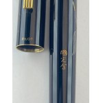 Pen - Vintage Pilot pen with maki-e decoration of a crane...