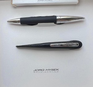Pen - Jorg Hysek is a well-known watch designer who has lent his aesthetic to pens...