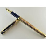 Pen - Lot of 2 Cross Signature fountain pens: burgundy lacquer and gold filled...
