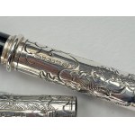 Pen - The Yard O’Led Imperial dragon was issued in 1995 in 1000 pieces...