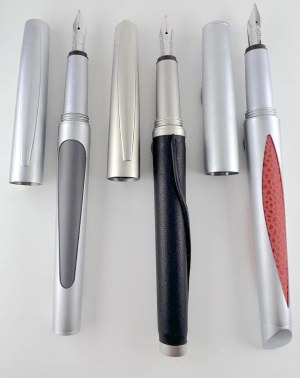 Pen - Lot of three BMW fountain pens in sold aluminium and leather...