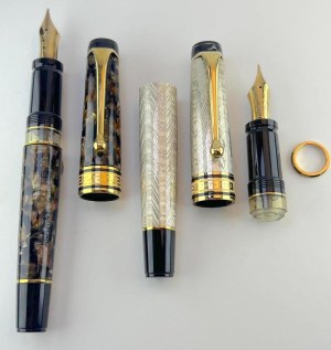 Pen - Lot of 2 Aurora fountain pens for spares...