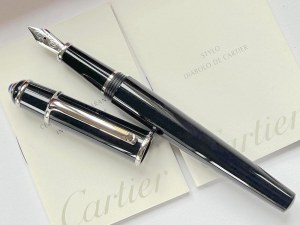 Pen - Cartier Diablo black lacquer fountain pen with box...