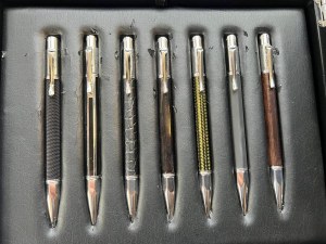 Pen - This set o 7 Various ballpoint was designed to offer an original approach to black and its power...