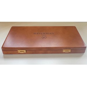 Pen - Waterman salesman wooden box for 20 pens...