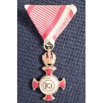 AUSTRIA (AUSTRO-WĘGRY). Złoty Krzyż Zasługi Cywilnej z Koroną (niem. Goldenes ...