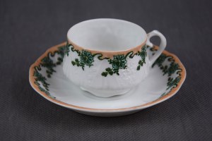 Art Nouveau cup (green flowers), Ćmielów Drucki-Lubecki, ca. 1900 (3)