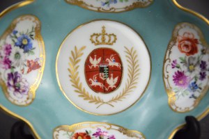 Cup with the coat of arms of the Polish-Lithuanian Commonwealth, 19th century.