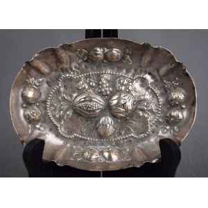 Paterka w stylu barokowym, srebro, Niemcy, kon. XIX w.