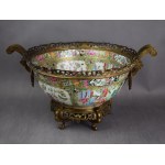 Famille rose giardiniera, bronze fittings, China, 1850/1860