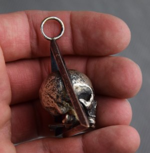 Masonic badge? pendant? with skull in triangle, early 20th century.