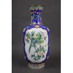 Parrot vase, Cantonese enamel, China, 20th century.