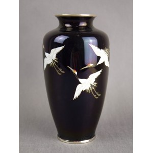 Wazon Lecące żurawie, emalia cloisonne, Japonia, XX w.