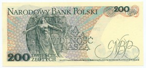 200 gold 1982, series CK 288757