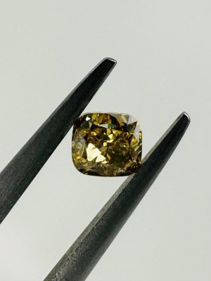 NATURAL POLISHED DIAMOND 0.36 FANCY INTENSE YELLOW - SI1 - C40603-10