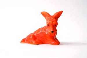 Ceramic figurine ,,Pies