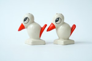Two salt and pepper shakers - Storks - ZPS Ćmielów