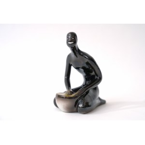 Porcelanowa figurka ,,Murzyn'' - ZPS Ćmielów - H. Orthwein