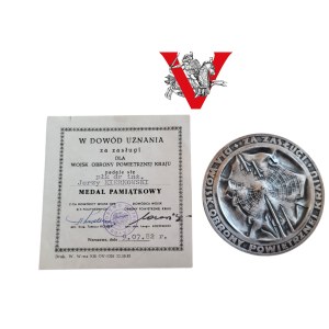 Medal za zasługi Wojsk OPL , płk Kierkowski, nadanie z podpisami dwóch generałów