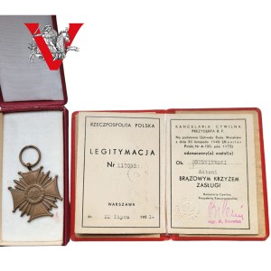 Bronze Cross of Merit of the Republic of Poland , Legitimation 1951, Box