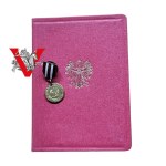 Medal Zwycięstwa i Wolności, Miniatura z Legitymacją
