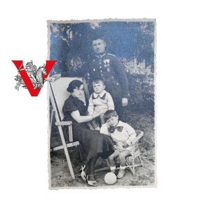 KOP, Border Protection Corps, Osowiec, NCO with family, Badges, Decorations