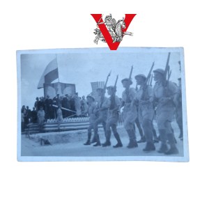 II Korpus, Defilada z okazji 11 Listopada 1943 rok, Palestyna,
