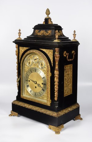 Mantel clock, cabinet clock