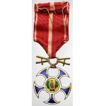 Československo. Řád sokola (Štefánikův řád) s meči, střed nepůvodní na av i rev.
