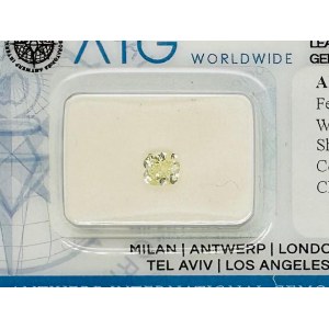 0.42 CT FANCY LIGHT YELLOW POLISHED NATURAL DIAMOND - VS2 - UD30121-1