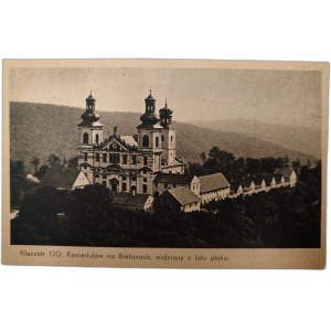 Klasztor OO. Kamedułów na Bielanach, widziany z lotu ptaka. [ Kraków ]